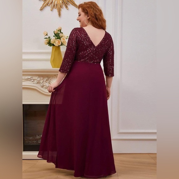 🆕 Plus Size V Neck A-Line Sequin Evening Dress with Sleeve - Picture 2 of 3